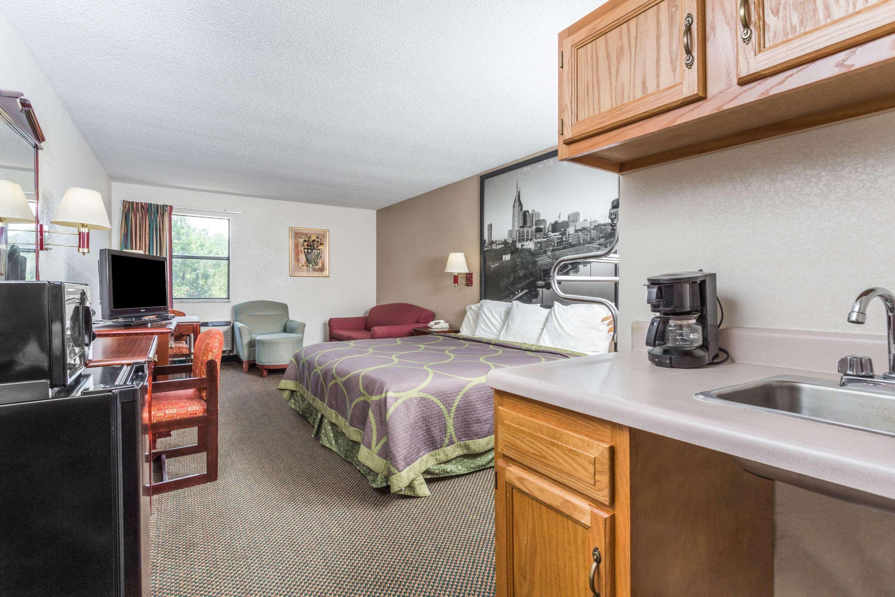 Hotel Super 8 By Wyndham Dickson Extérieur photo