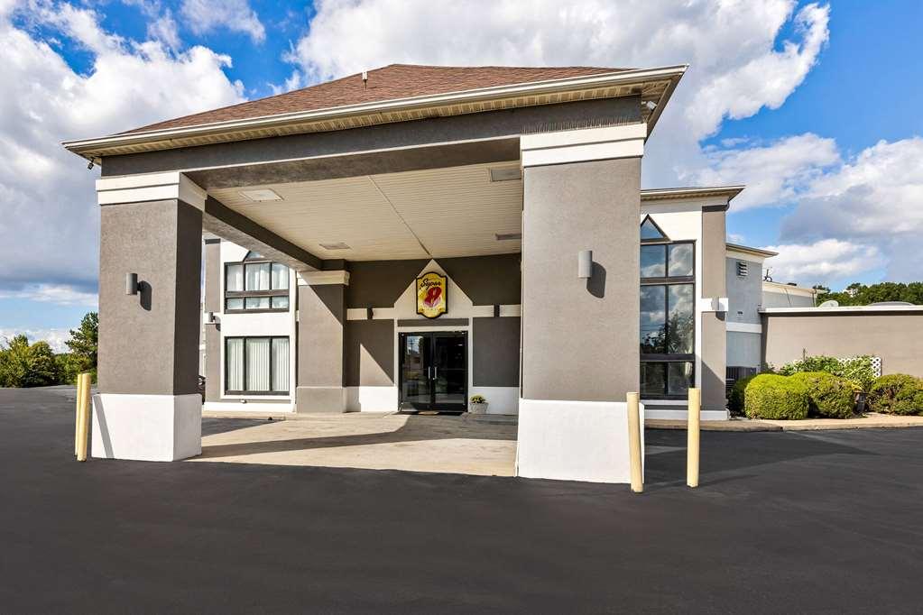 Hotel Super 8 By Wyndham Dickson Extérieur photo